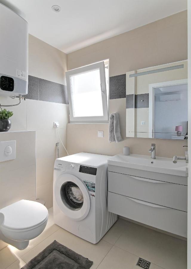 Seaside Apartment M Zaton 3 -Seaview And Parking מראה חיצוני תמונה