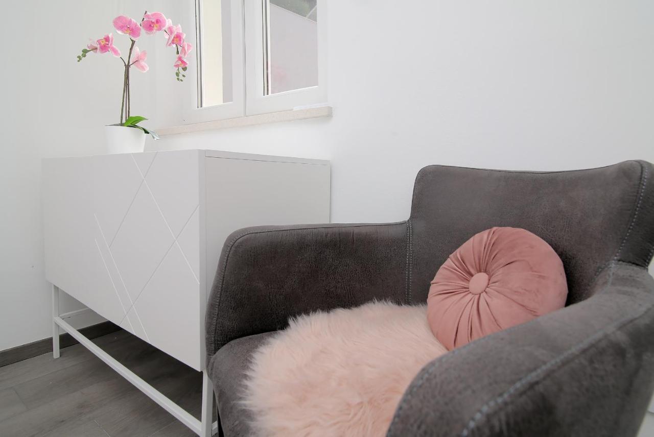Seaside Apartment M Zaton 3 -Seaview And Parking מראה חיצוני תמונה